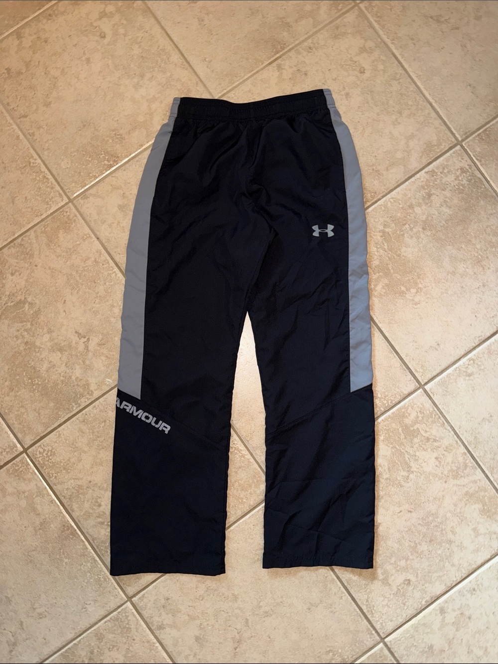Boys Under Armour Warm Up Pants